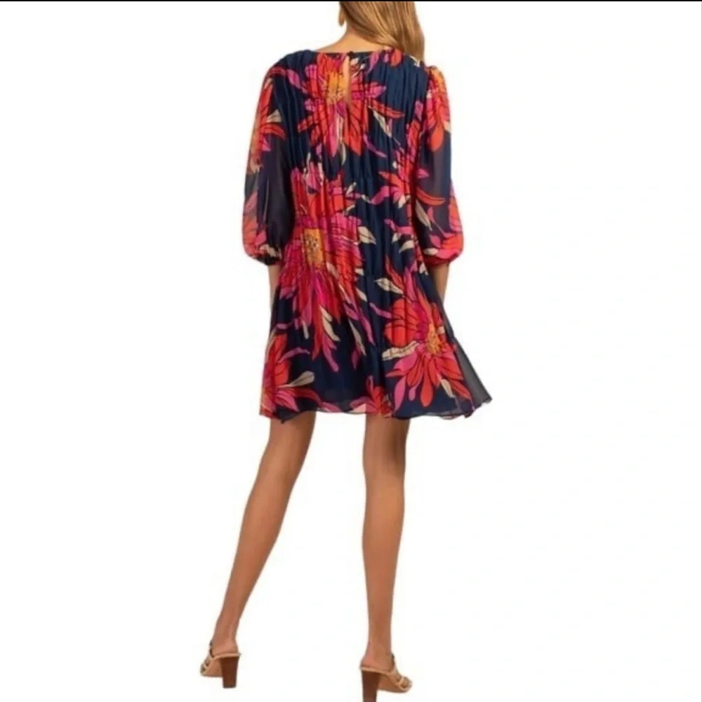 Trina Turk Silvery Floral Multicolor Mini Length Dress Size Large - Picture 3 of 10